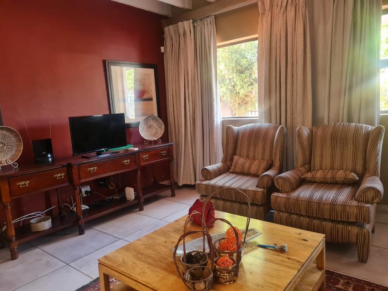 5 Bedroom Property for Sale in Uitsig Free State